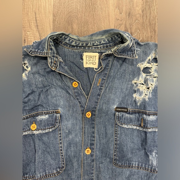 LF custom button down shirt with sweatshirt sleeves - Picture 3 of 3